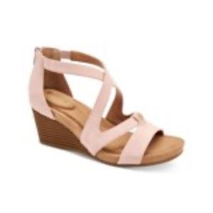 Giani Bernini Memory Foam Platform Sandal - Size 7.5 M